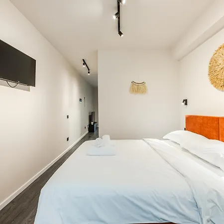 Garden By Appartement Tirana