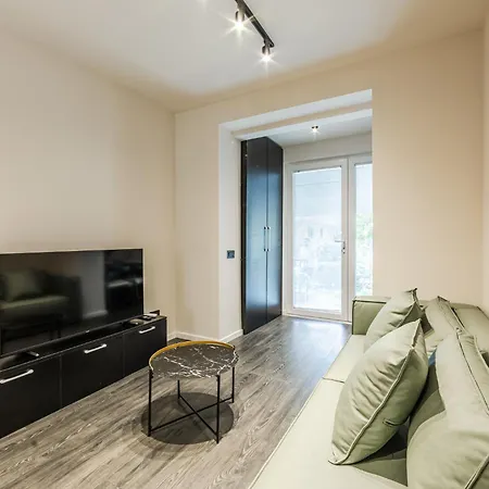 Garden By Appartement